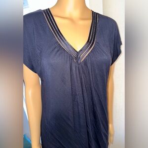 Midnight by Carole Hochman navy blue V-neck top. Sz.M